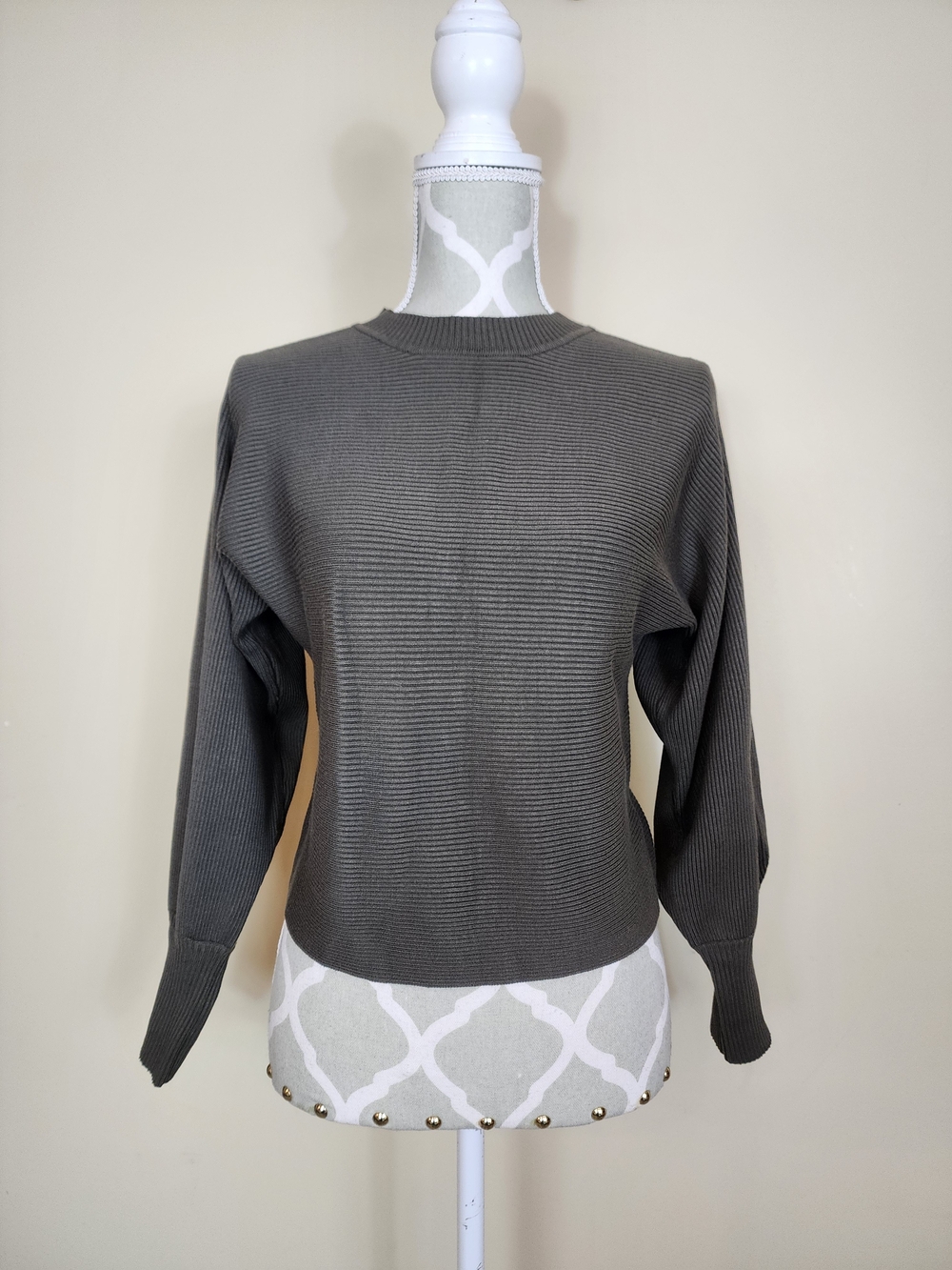 Pink Rose Ribbed Knit Pullover Sweater Olive Green Size Small Balloon Sleeve